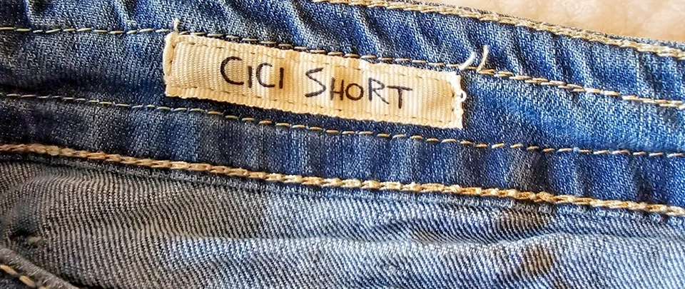 Hot Kiss Cici Short Jean Shorts Women Size 13 Blue Denim Embellished - Image 3 of 4