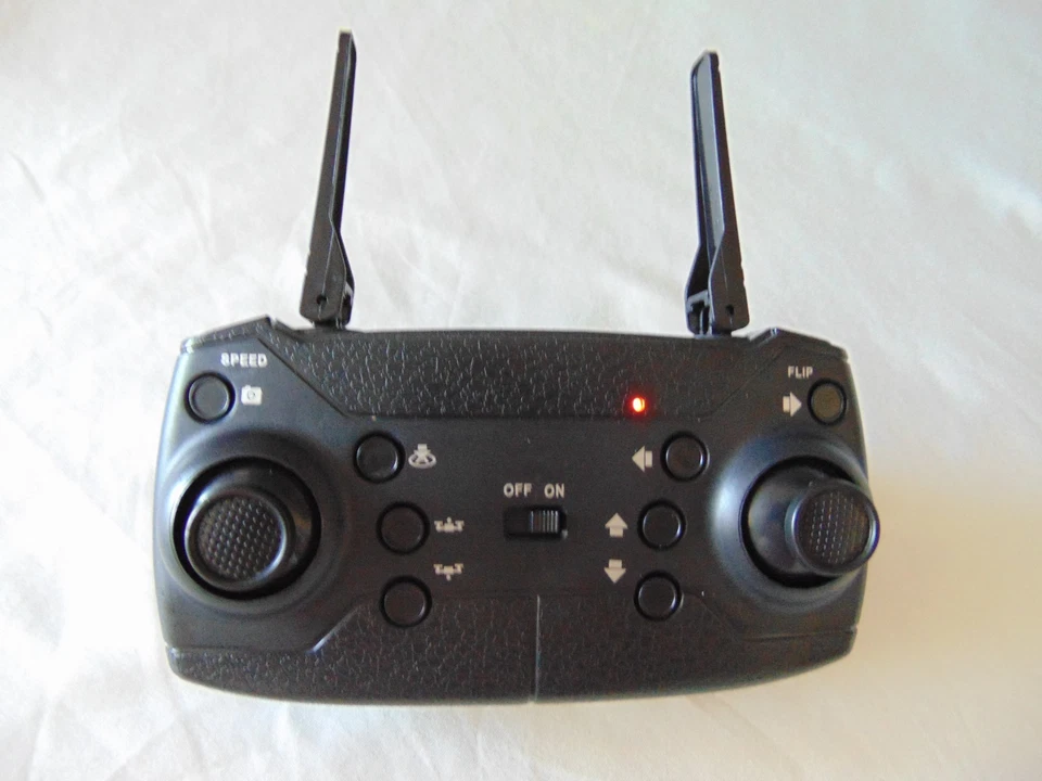 RC Modellflug Drohne 2,4 GHz + Camera - Bild 4 von 4