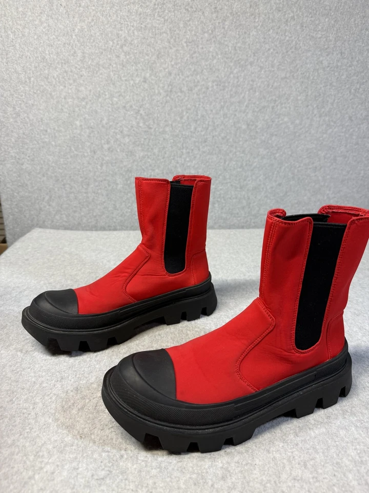 Jeffrey Campbell Boots Womens Size 8.5 Platform Chunky Sole Chelsea Ankle Bootie - Image 4 of 4