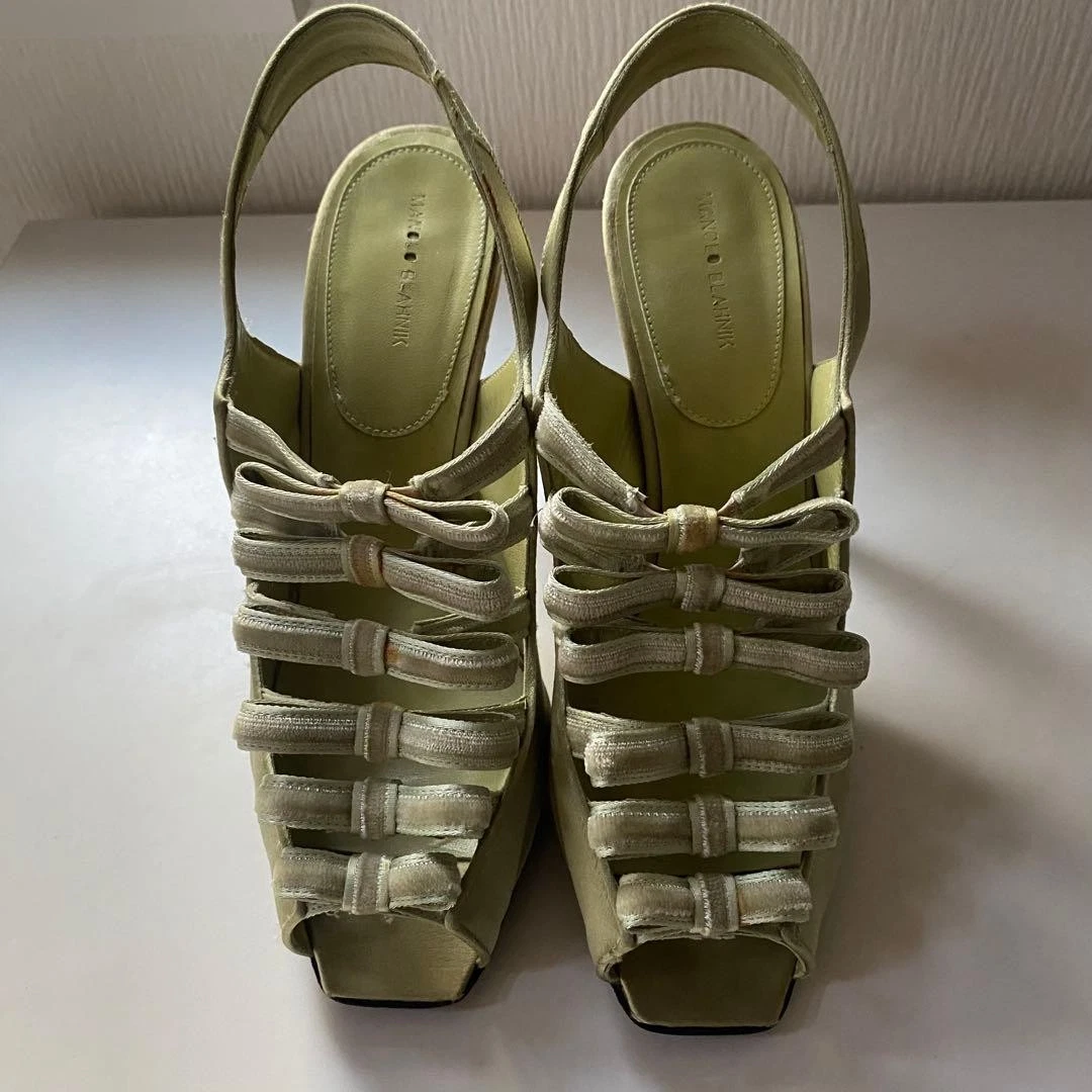 Manolo Blahnik 39 for sale | eBay