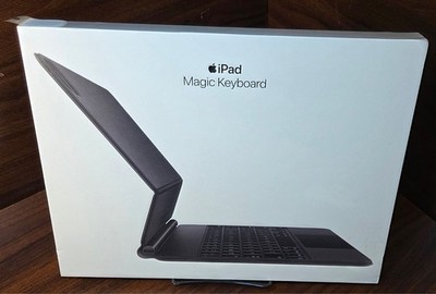 Apple Magic Keyboard 11 inch MXQT2LL/A iPad Pro 1,2,3,4 iPad Air 4