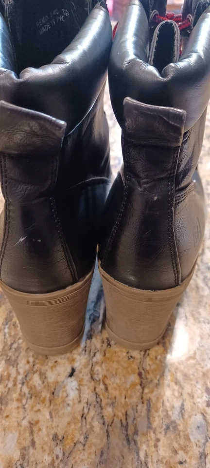 Bota DIRTY LAUNDRY Mujer 9 Tacón Grueso Con Cordones Remix Nubuck Negra Militar Y2K Foto 4 de 4