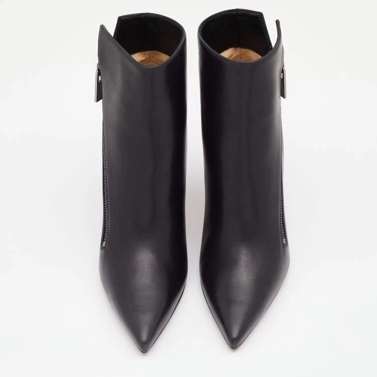 Christian Louboutin Boots Womens Size 38.5 Leather Zipper Ankle Red Sole Heels - Image 3 of 4