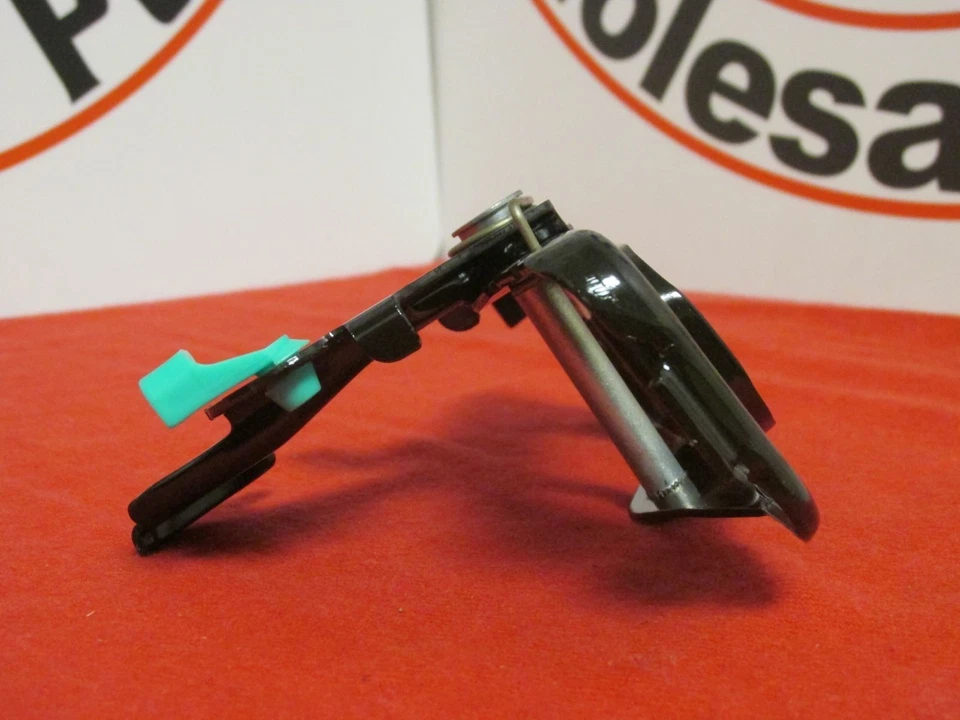 DODGE RAM DAKOTA Capucha Pestillo Golpeador NUEVO OEM MOPAR Foto 2 de 4