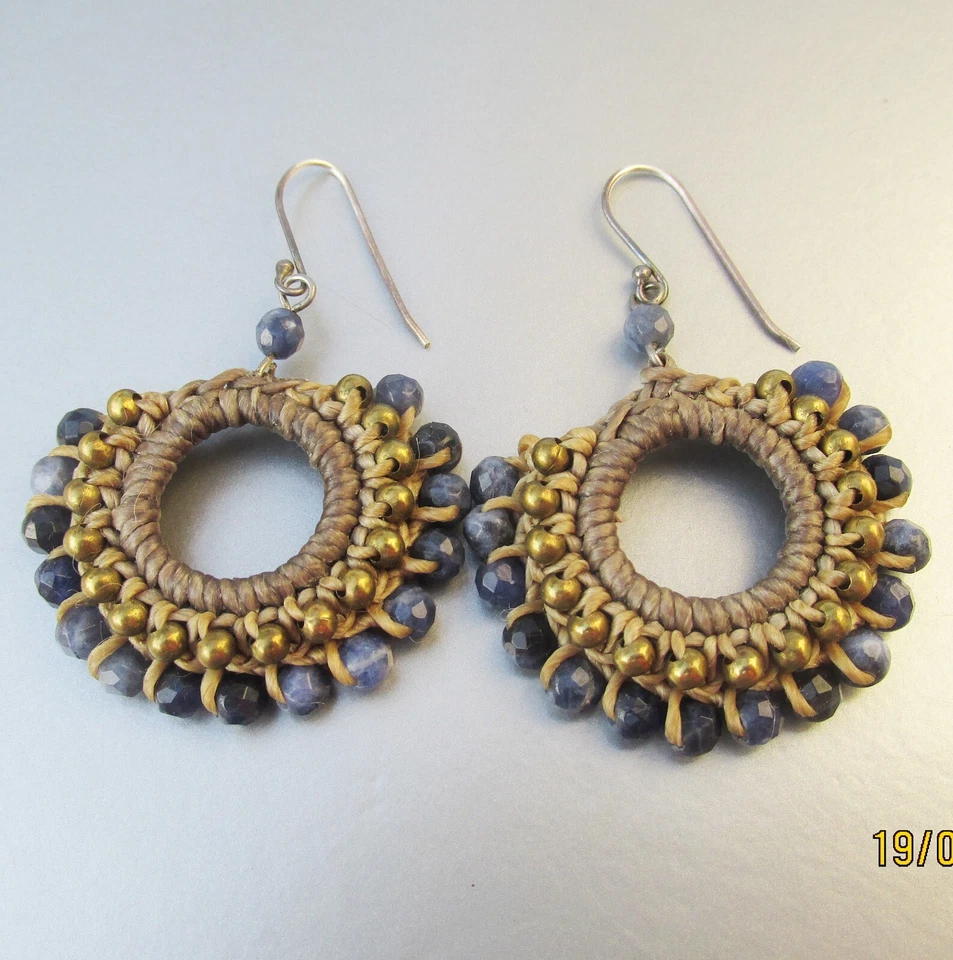 Pendientes grandes vintage de ganchillo hechos a mano con cuentas de lapislázuli Foto 4 de 4