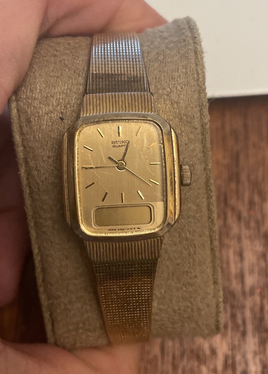 Vintage Womens Seiko E029-5159 Gold Tone Analog Digital