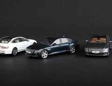 1:43 Scale HYUNDAI Genesis G80 Miniature Diecast Model Car / Freeshipping