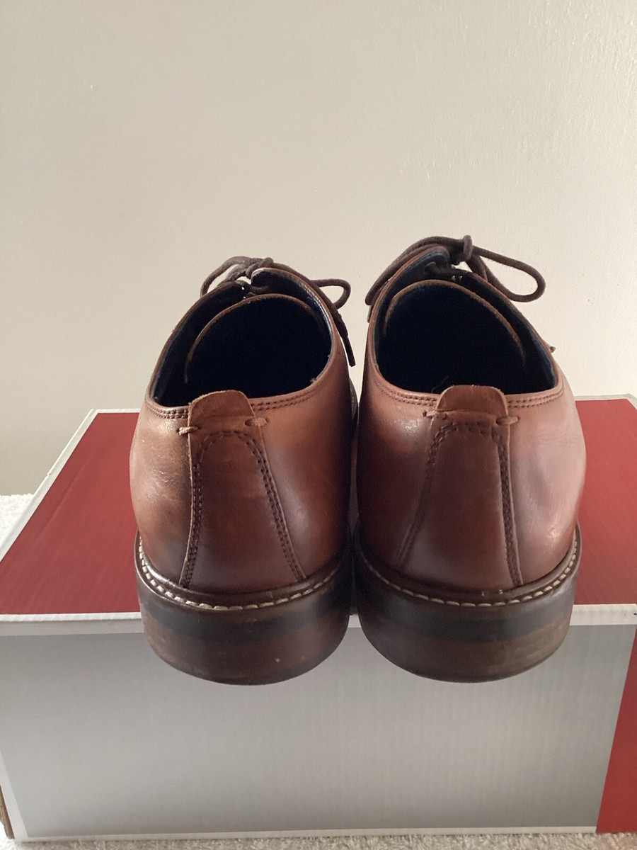 Cole Haan Men display picture 2