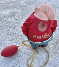 The Original Moonies Car Window Cling Gag Novelty Prank 1988 Works NLhB
