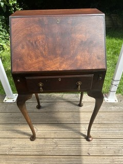 Antique small ladies bureau mahogany veneer probably Queen Anne revival