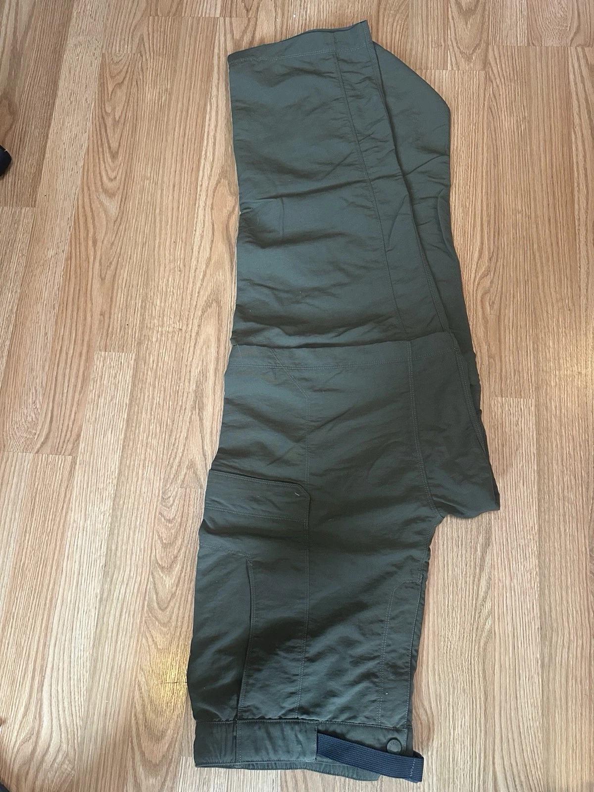 Men’s Green The North face Convertible Cargo Pants Size XL, cargos, lightweight