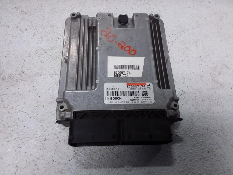 ENGINE COMPUTER ECU MASERATI QUATTROPORTE 2014 Engine ECM 852510 ID # 67007174