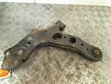 Triangle de suspension Toyota RAV 4