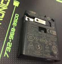 329679 - BOSE - Bluetooth Headphone USB Wall AC Power Supply Adapter 5v 1a