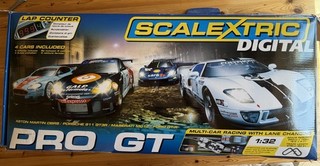 Scalextric Digital Pro GT Set With 4 Cars