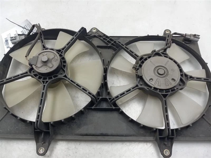 MONTAJE VENTILADOR RADIADOR 5 ASPAS TOYOTA COROLLA 98-02 1,8 L TRACCIÓN DELANTERA Foto 2 de 4