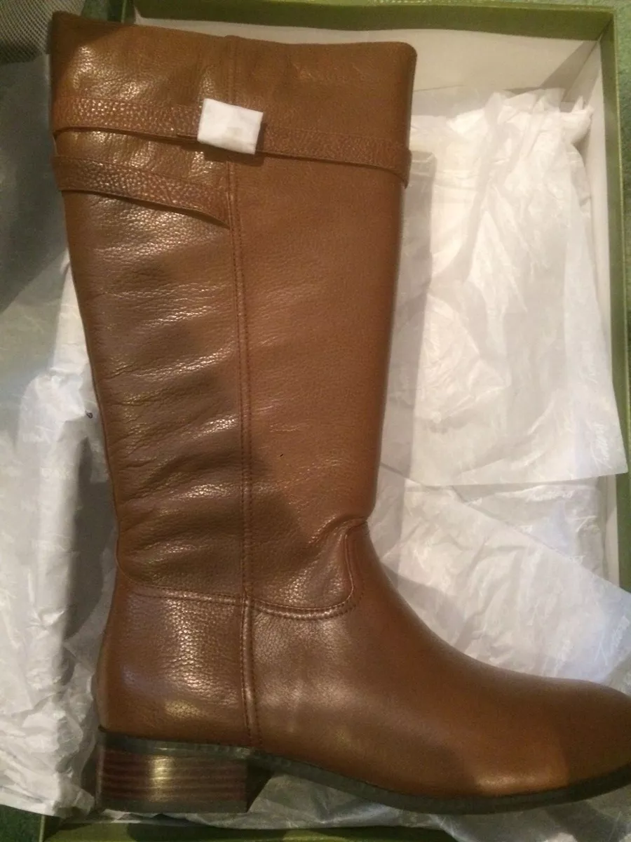 Trotters wide calf boots top