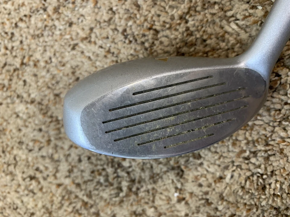 Square Two Kathy Whitworth TGI Hybrid 25* /RH 39 3/4” Ladies Graphite Shaft - Image 4 of 4