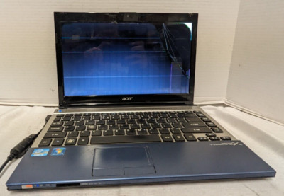 ACER ASPIRE 3830 14'' laptop intel i5 2nd gen 4gbs ram no hdd