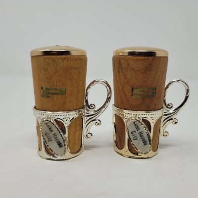 Vintage Lake Havasu City Salt Pepper Shakers Set Wood