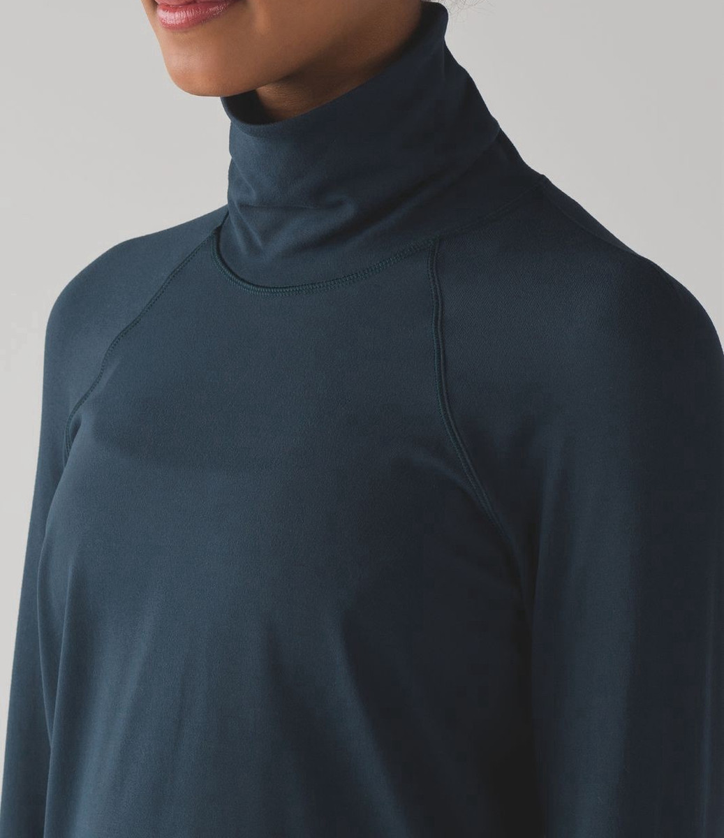 Lululemon Hill And Valley Turtleneck