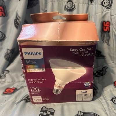 Philips WiZ Connected PAR38 Smart Wi-Fi LED Flood Light Bulb Multicolor