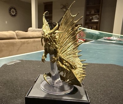 Young Gold Dragon - Return of the Dragons #43 D&D Icons of the Realms