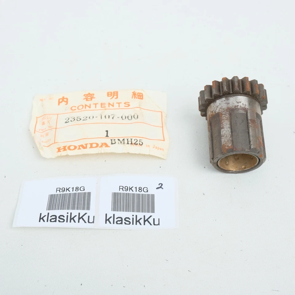 Honda CB100 CL100 SL100 Gear Primary Starter 19T Nos Genuine Japan 23520-107-000 - Image 2 of 4