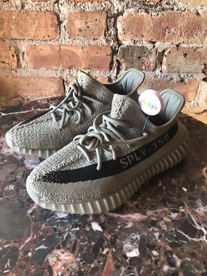 Yeezy Adidas 350 V2  Boost Us 7 Grey Black