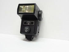 Vivitar Auto Thyristor 283 Flash with Batteries in Excellent Condition