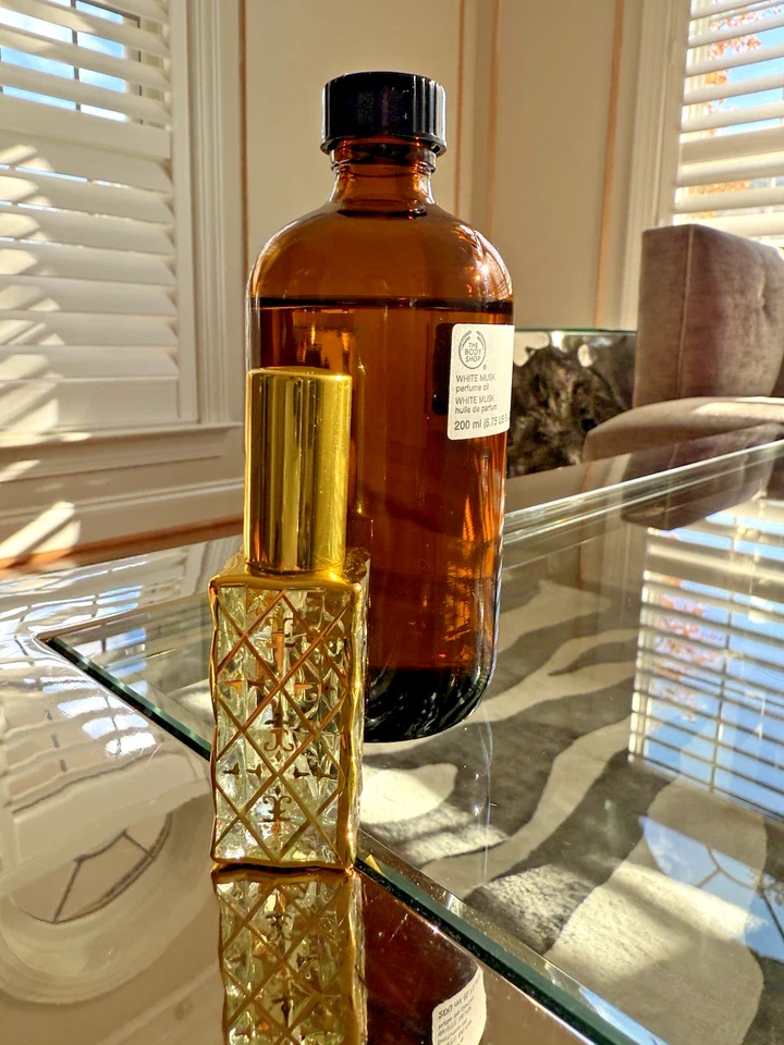 ACEITE PERFUME THE BODY SHOP ALMIZCLE BLANCO 12 ML. TAMAÑO VERSIÓN ANTIGUA DESCATALOGADO!! Foto 3 de 4