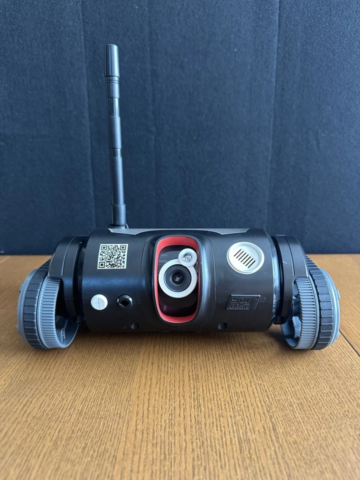 Wild Planet Spy Gear Video TRAKR Programmable RC Vehicle and Remote - Image 2 of 4