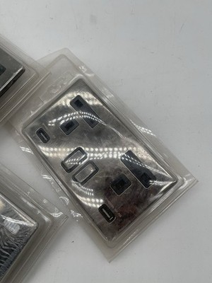 X3 Mega USB Steckdose - Silber - Brandneu