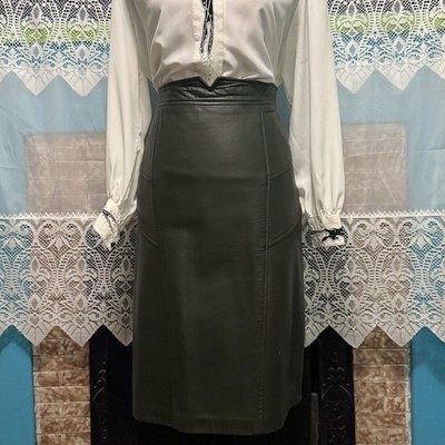 Vintage Danier Genuine Leather Olive Green Pencil Midi Skirt size M