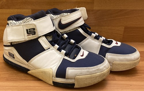 nike lebron 2004