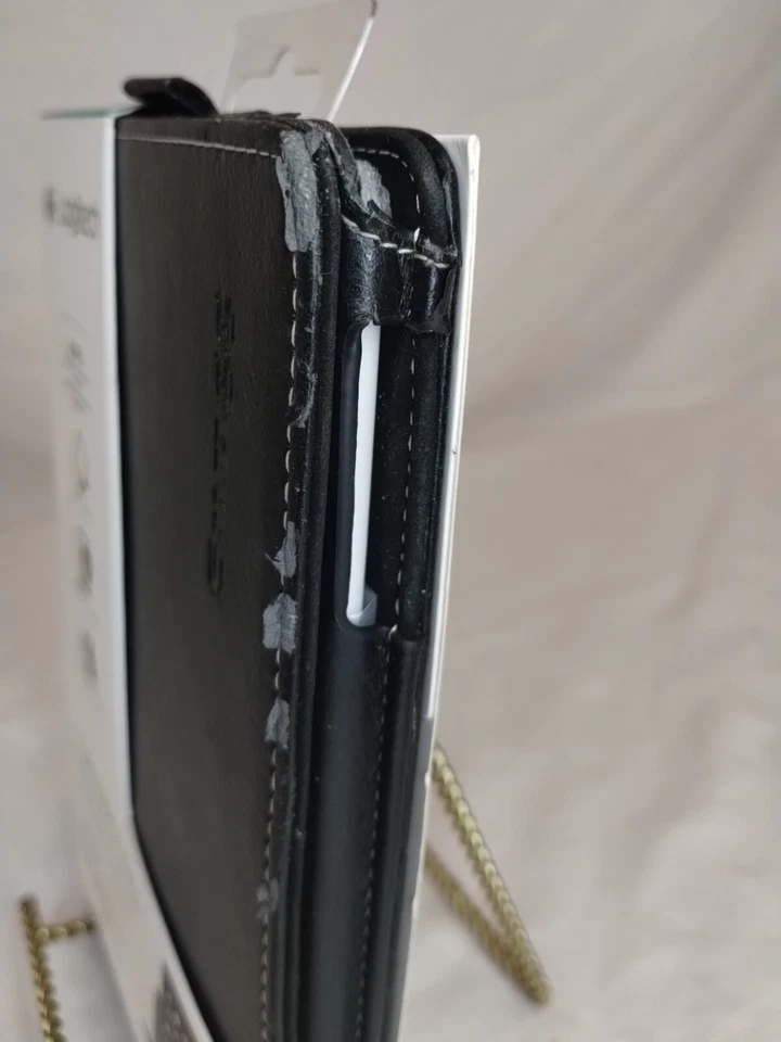 NEW Logitech Turnaround Protective Rotating Case for iPad Mini - Image 3 of 3