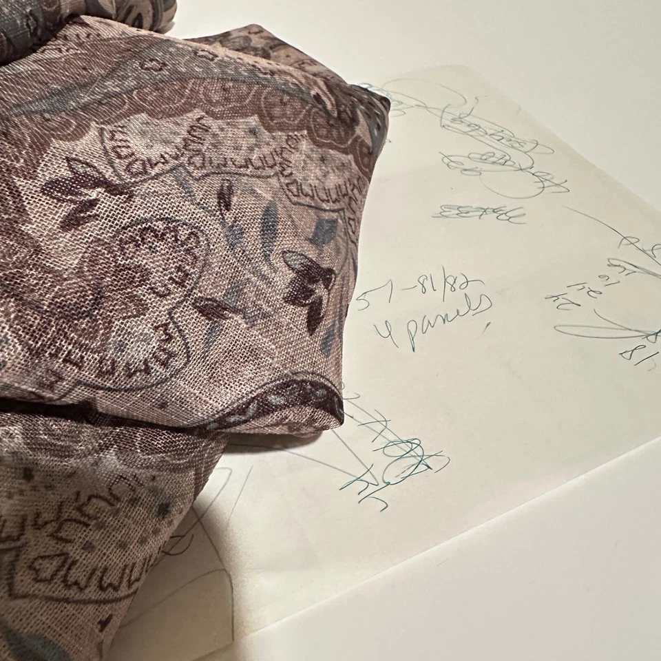 Juego de 4 paneles de cortina con ojal de fácil deslizamiento 48"x 80" es de 1 1/2 pulgadas Foto 3 de 4