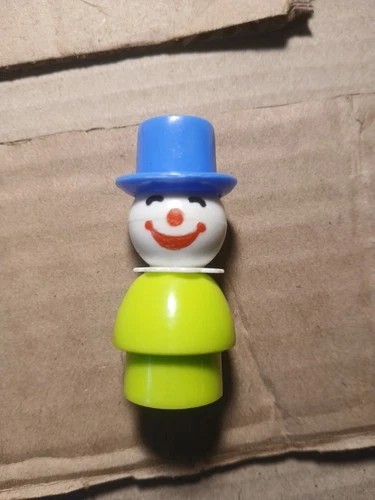 Vintage Fisher-Price Little People Clown Green With Blue Cap Kb (1)
