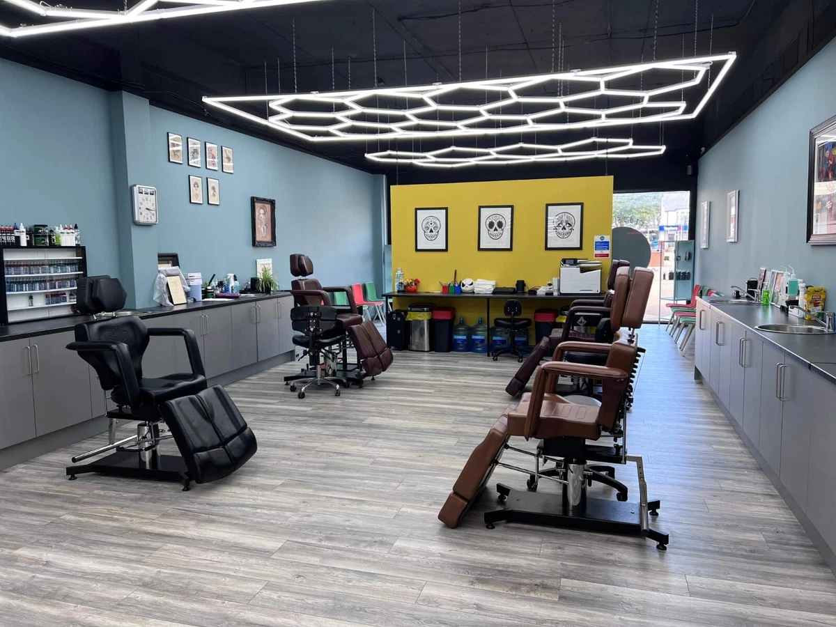 Led Garage Lighting Ideas Uk Shelly Lighting