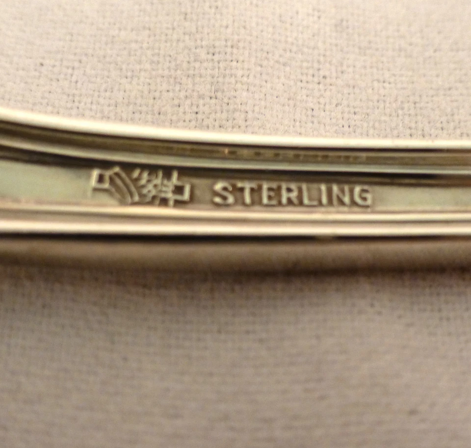 Tenedor Mary Warren-Manchester Sterling mango largo encurtido/oliva-7 1/2" Foto 4 de 4