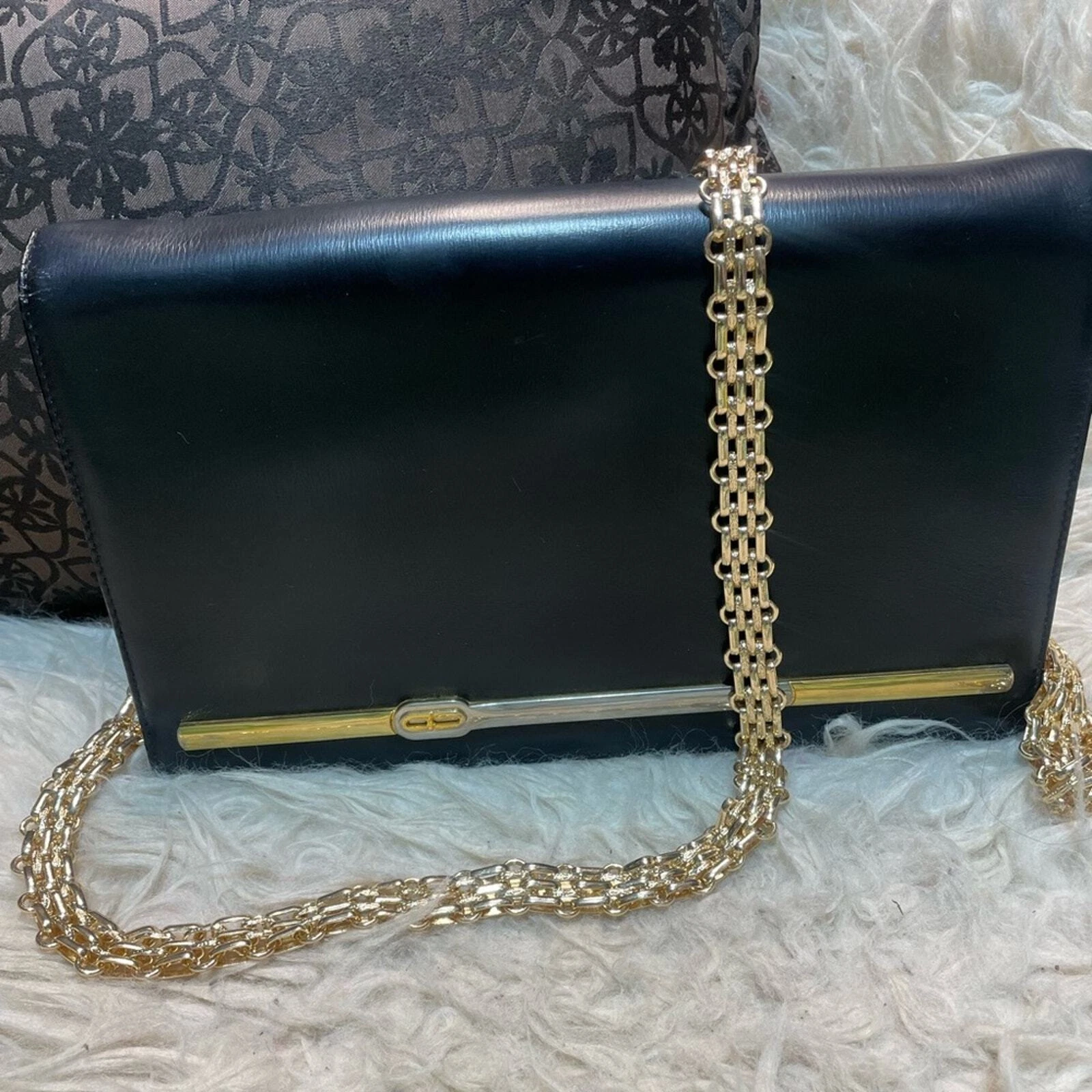 Sac bandoulière / bandoulière Christian Dior en cuir noir avec certificat d'authenticité