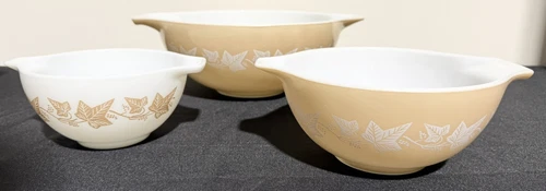 Vintage Pyrex Sandalwood Ivy Cinderella Mixing Bowl 3 Piece Set 442, 443, 444