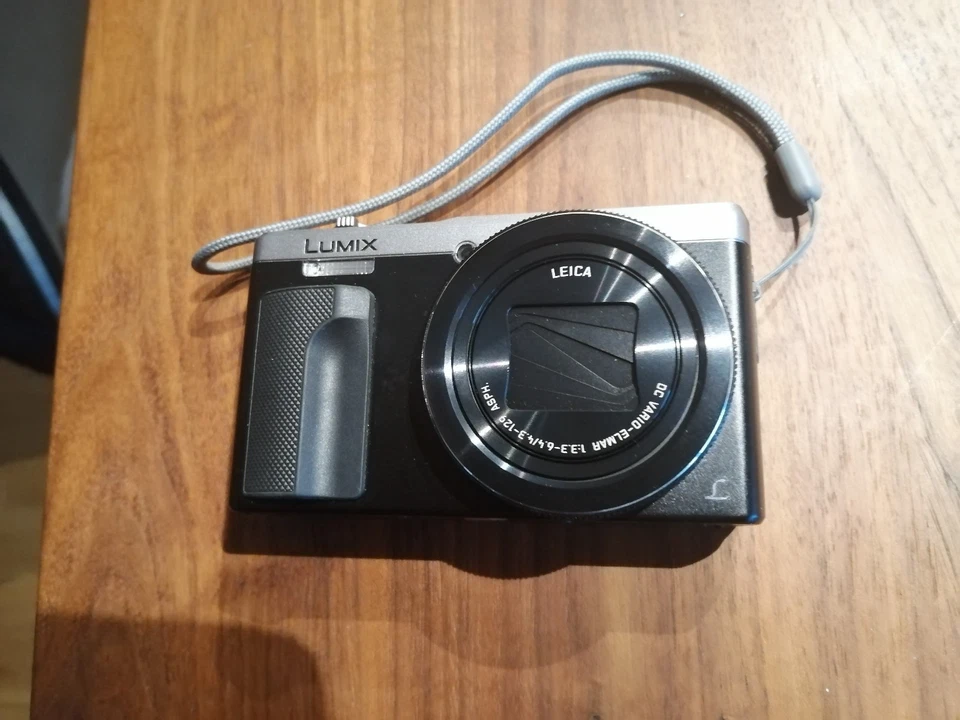 Panasonic LUMIX TZ81 Kompaktkamera - Schwarz, Foto 1 von 3