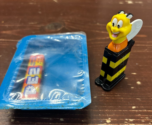 Vintage Collectible PEZ Promo Bee Mini Dispenser Honey Nut Cheerios