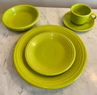 FIESTAWARE 5 Piece Dinner Place Setting Lemongrass