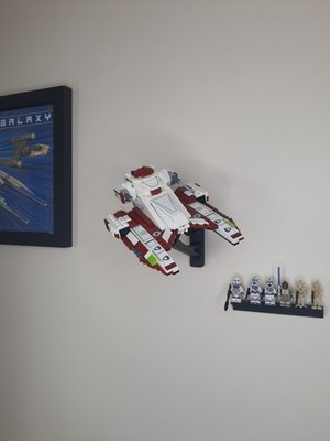 Wandhalterung für Lego Star Wars 75342 Republic Fighter Tank 