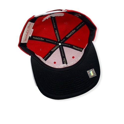 Mitchell & Ness Miami Heat Cardinal Red 2 Tone Adjustable Snapback Hat Cap - Picture 5 of 6