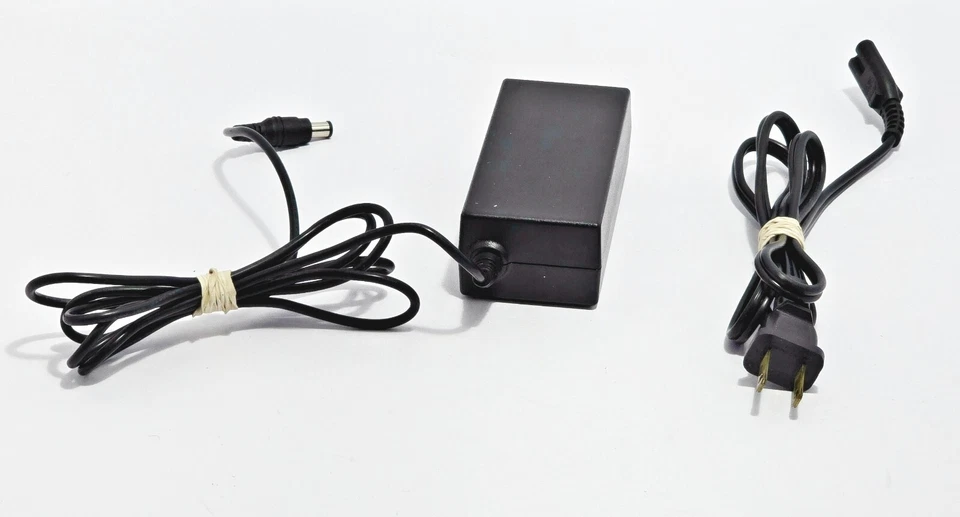 Fonte de alimentação adaptador CA A411B EADP-31A B 24V 1.3A 40W Seiko Epson Corp. - Imagem 3 de 4