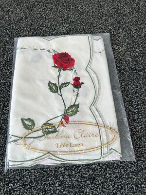 Justina Claire Tischwäsche Läufer 11'' x 54'' Rubin Rose Neu