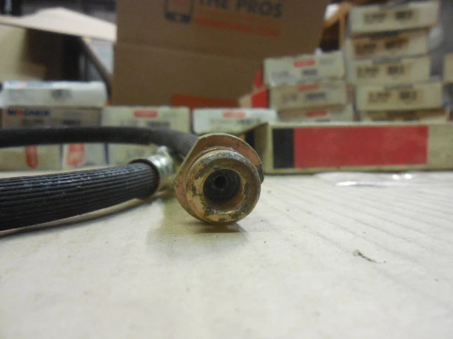 Mangueiras de freio dianteiras esquerda/direita Chevy Spectrum 85-87 (2) 31-111394 G187 - Imagem 3 de 4